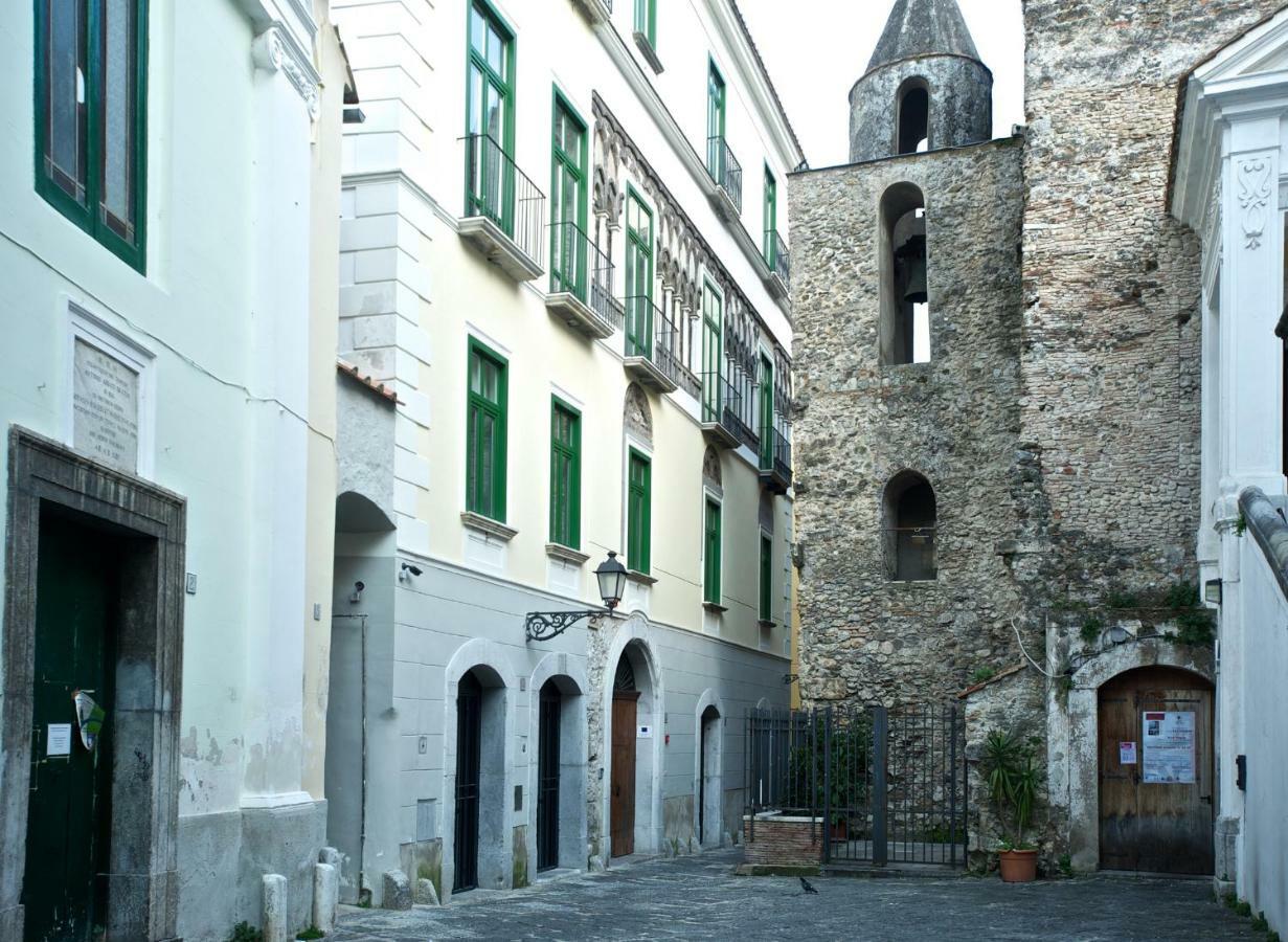 Haripergo Apartments A Bridge For Amalfi Coast Salerno Dış mekan fotoğraf